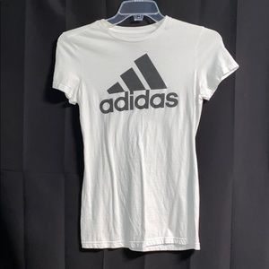 Adidas tshirt
